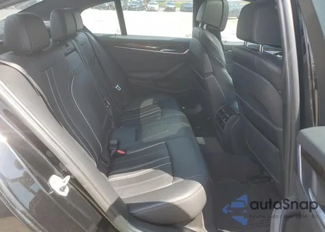 2017 BMW 530 Xi z USA, uszkodzony, nr VIN WBAJA7C30HG905452